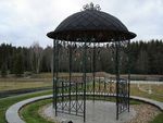 Фото кованой беседки Кованая беседка фото