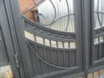 Фотография кованой калитки Кованая калитка фото