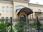 Козырек из поликарбоната фото