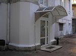 Козырек из поликарбоната фото