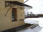 Козырек из поликарбоната фото