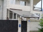 Навес над крыльцом из поликарбоната фото