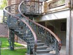 Фото винтовой кованой лестницы Винтовая кованая лестница фото