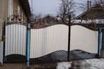 Фотография ворот из профнастила Ворота из профнастила фото